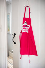 Hot pink Star Baker child’s apron 7-10 years